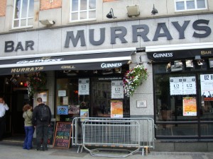 Murrays Bar on O'Connell Street